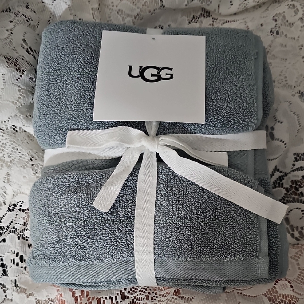UGG Succulent Soft Pasha Hand Towels Set of 2
